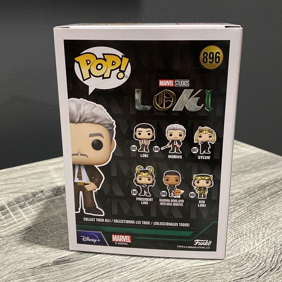 Funko Pop! | Loki #896: Mobius - Collectable Bobble-Head Figure - Picture 3 of 9